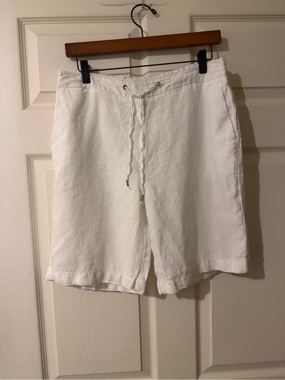 Chico's White Linen Drawstring Hybrid Shorts